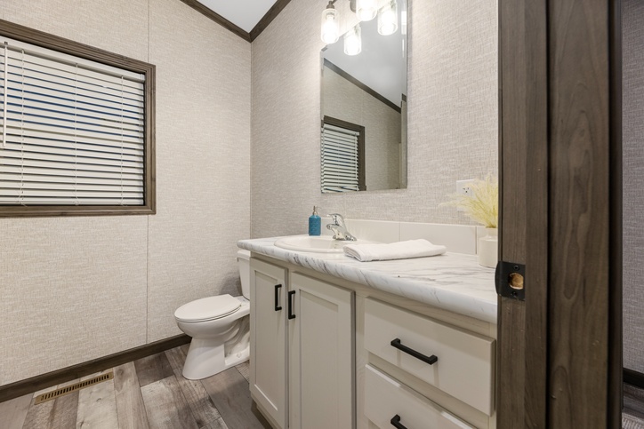 The Augusta 16763QM | 3 bedroom, 2 bathroom, 1165 sqft home | Built by Cavco - Montevideo in Montevideo, MN.