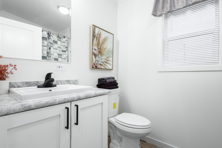 Sapphire 28523A | 3 bedroom, 2 bathroom, 1387 sqft home | Built by Cavco - Dorchester in Dorchester, WI.