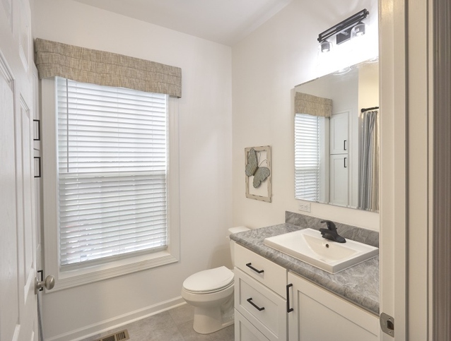 Elite 2.2 32763C | 3 bedroom, 2 bathroom, 2280 sqft home | Built by Cavco - Crouse in Crouse, NC.