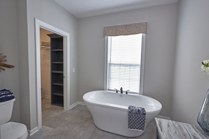 Elite 2.2 32763C | 3 bedroom, 2 bathroom, 2280 sqft home | Built by Cavco - Crouse in Crouse, NC.