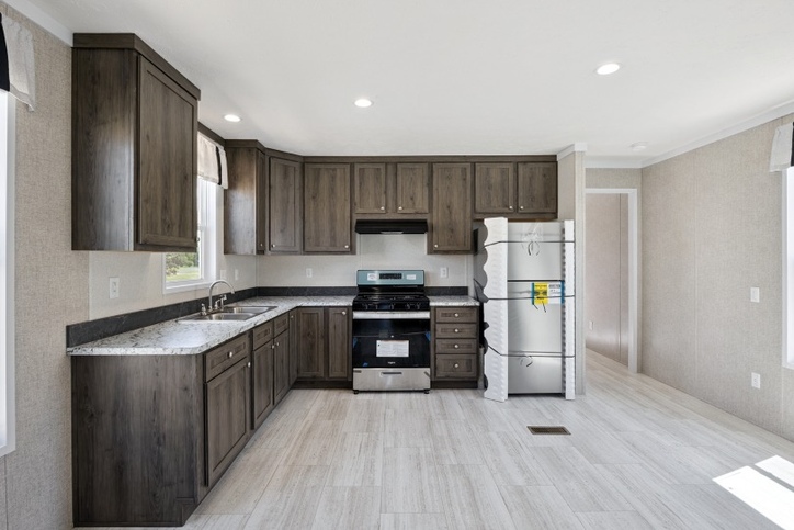 Aster | 2 bedroom, 2 bathroom, 920 sqft home. Built by Cavco - Waco in Waco, TX. National Community house.