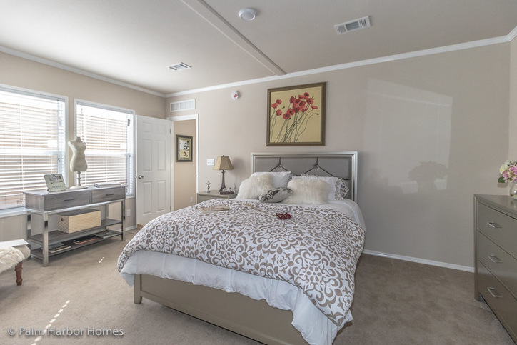 Santa Fe 16763G | 3 bedroom, 2 bathroom, 1178 sqft home | Built by Cavco - Austin in Austin, TX.