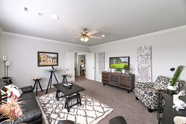 VINTAGE FARMHOUSE- Only thing missing is the livestock! 47643A New Braunfels TX