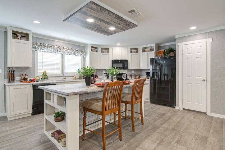 Cheyenne T66A Oak Manor Series Lytle TX