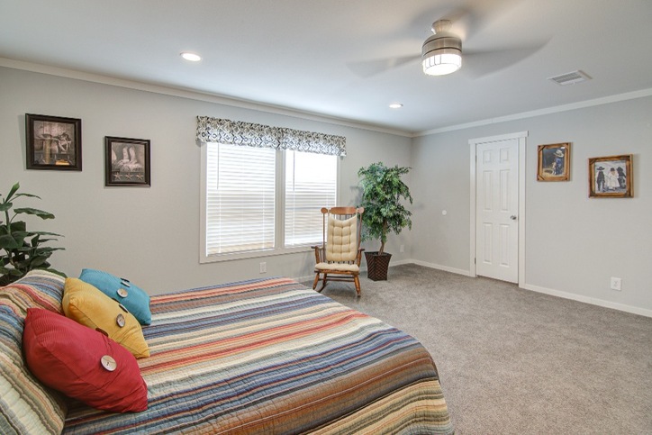 Cheyenne T66A Oak Manor Series Lytle TX