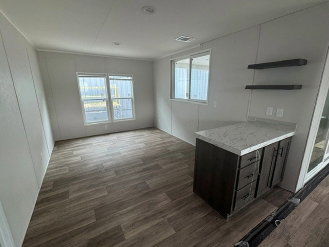Vantage 32563N | Nationally Available | Built by Cavco - Waco in Waco, TX.