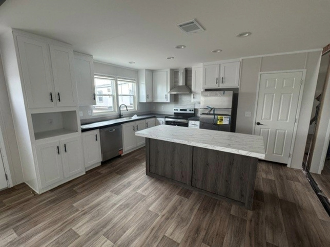 Vantage 32563N | Nationally Available | Built by Cavco - Waco in Waco, TX.
