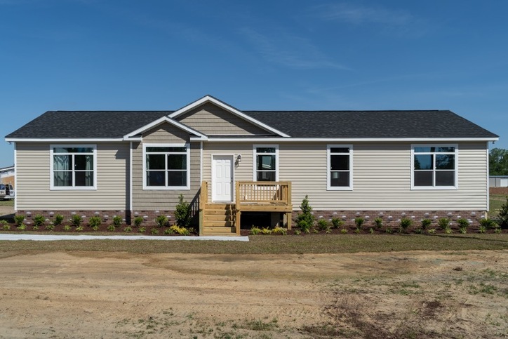 Max Supreme 2 28683C | 3 bedroom, 2 bathroom, 1859 sqft home | Built by Cavco - Crouse in Crouse, NC.
