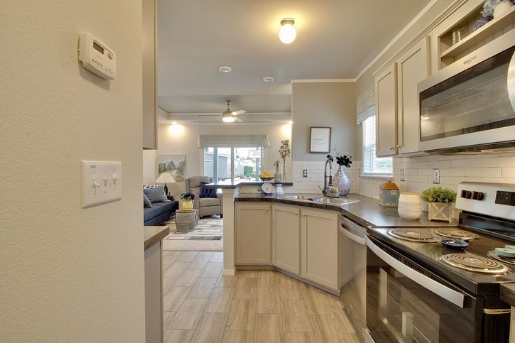 西海岸2 Sunset II 16522A Manufactured Home from Cavco - Austin, a