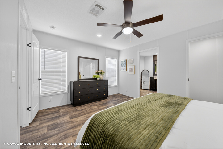 Grady 16722A | 2 bedroom, 2 bathroom, 1080 sqft home | Built by Cavco - Douglas in Douglas, GA.