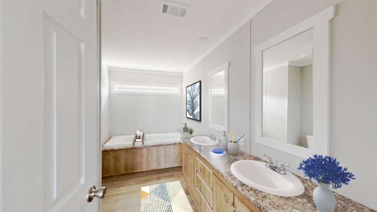 Silverado 2348 Acorn Series Manufactured Home Houston TX
Primary Bathroom
