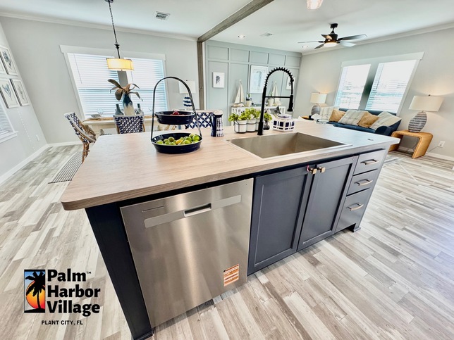 3 Bed Manufactured Home in Plant City FL - Chase II EL40442A