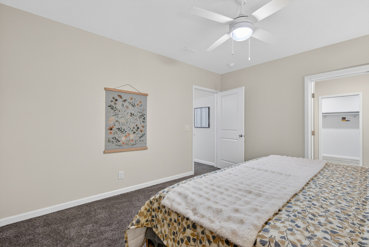 Essence 21 32604B | 4 bedroom, 2 bathroom, 1800 sqft home | Built by Cavco - Goshen in Goshen, IN.