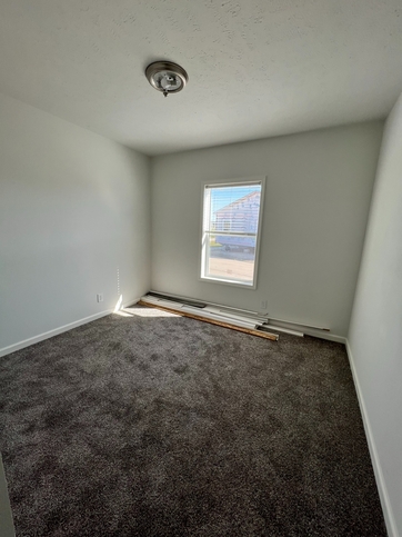 Essence 3 28603D Nevada IA
3rd bedroom
