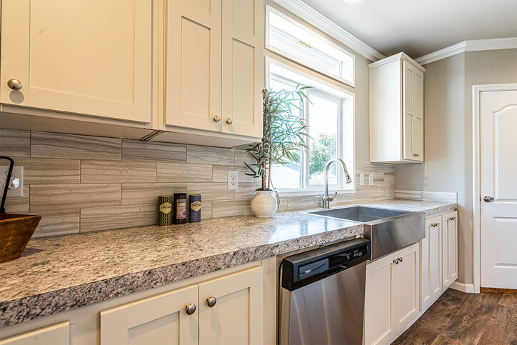 Evergreen 28603E | 3 bedroom, 2 bathroom, 1600 sqft home | Built by Cavco - Woodburn in Woodburn, OR.