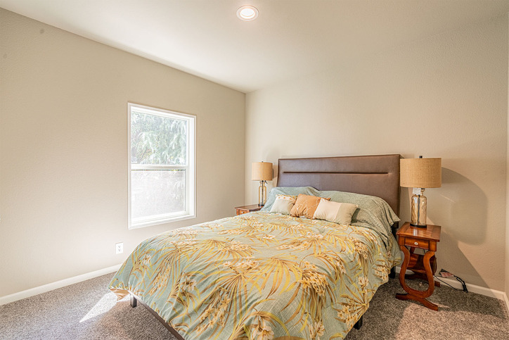 Evergreen 28603E | 3 bedroom, 2 bathroom, 1600 sqft home | Built by Cavco - Woodburn in Woodburn, OR.