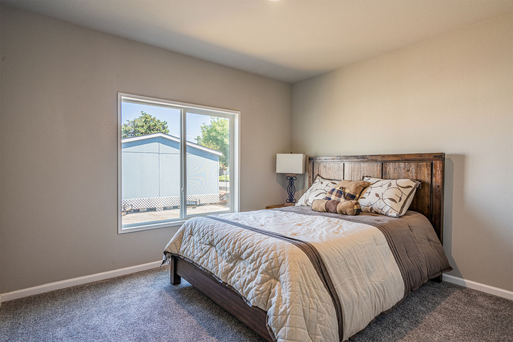 Evergreen 28603E | 3 bedroom, 2 bathroom, 1600 sqft home | Built by Cavco - Woodburn in Woodburn, OR.