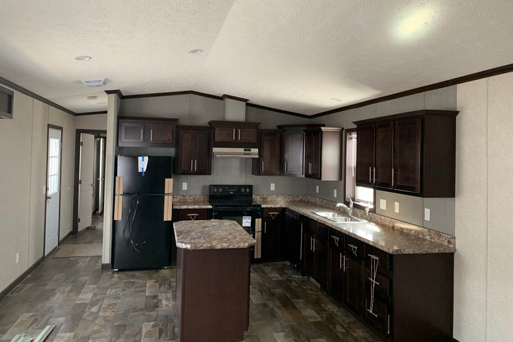 The Granville 16763MM | 3 bedroom, 2 bathroom, 1165 sqft home | Built by Cavco - Montevideo in Montevideo, MN.