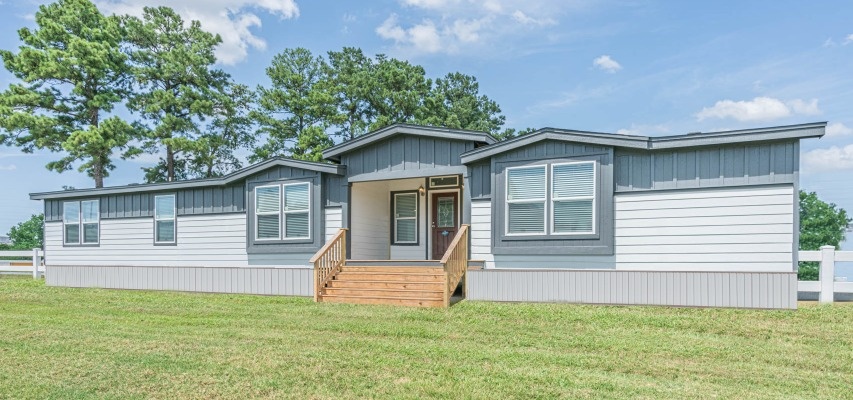 4 Bed Manufactured Home (Triple-wide) for Sale - Hacienda III 41764A 4 Bed Manufactured Home (Triple-wide) for Sale - Hacienda III 41764A