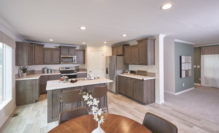 Blue Ridge Limited 2 32603B | 3 bedroom, 2 bathroom, 1800 sqft home | Built by Cavco - Crouse in Crouse, NC.