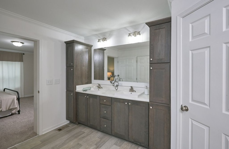 Blue Ridge Limited 2 32603B | 3 bedroom, 2 bathroom, 1800 sqft home | Built by Cavco - Crouse in Crouse, NC.