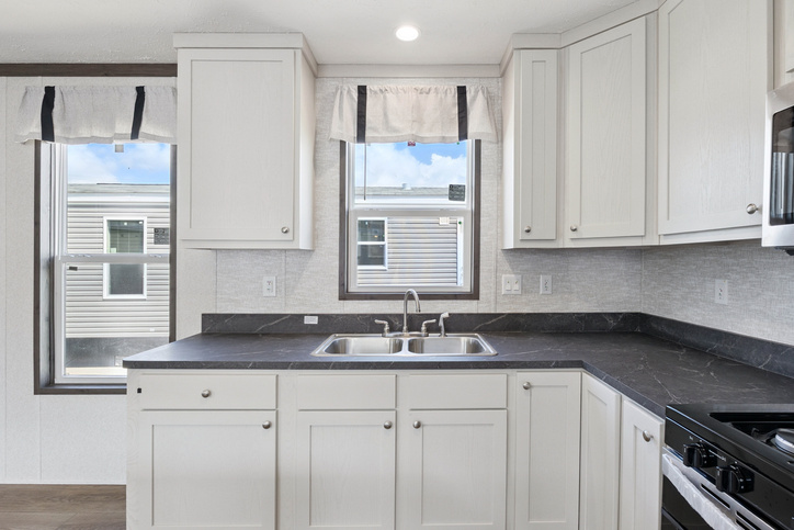 Daisy | 3 bedroom, 2 bathroom, 1104 sqft home. Built by Cavco - Waco in Waco, TX. National Community house.