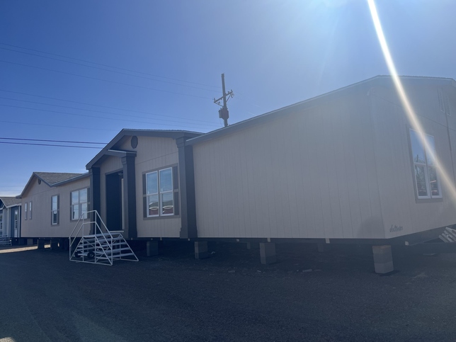 485 485 Manufactured Home from Solitaire Homes, Amarillo, TX