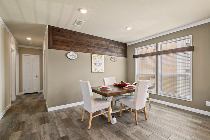 EL RANCHO - LARGEST HIDDEN PANTRY ON THE MARKET! 32644A Seguin TX