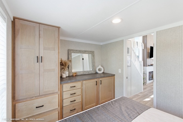 Radiance 12341J | 1 bedroom, 1 bathroom, 399 sqft home. Built by Cavco - Nappanee in Nappanee, IN.