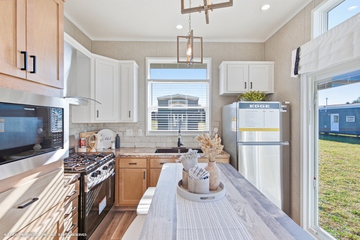 Radiance 12341J | 1 bedroom, 1 bathroom, 399 sqft home. Built by Cavco - Nappanee in Nappanee, IN.
