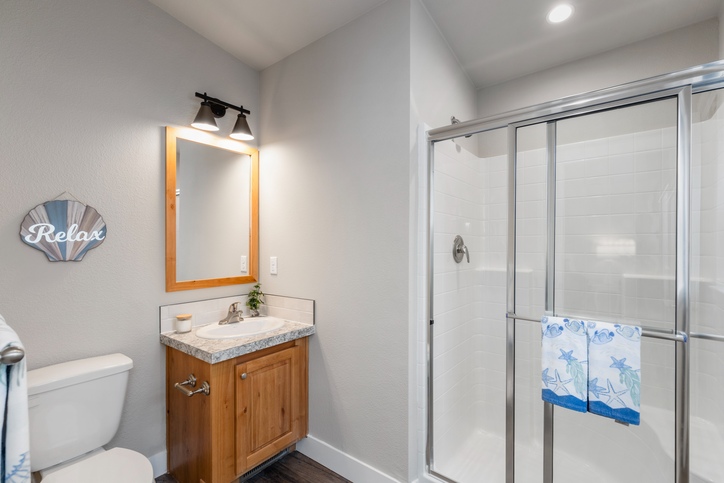 Santiam 28603C Kingston WA