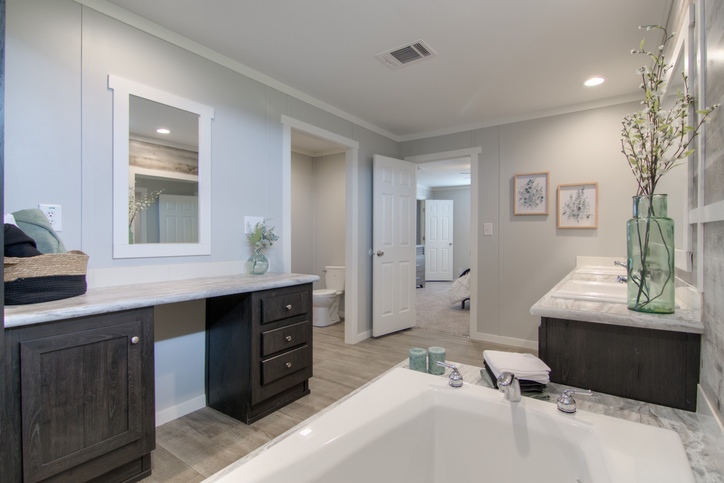 Bandera 3356 Oak Manor Series Midland TX
