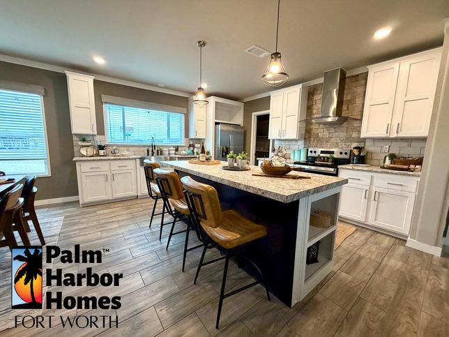Palm Harbor Urban Value - READY FOR IMMEDIATE DELIVERY 32563A Fort Worth TX