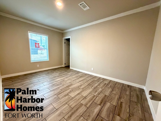 Palm Harbor Urban Value - READY FOR IMMEDIATE DELIVERY 32563A Fort Worth TX