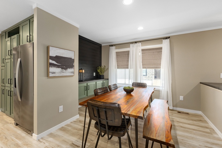 Deercreek Allure 28643E | 3 bedroom, 2 bathroom, 1707 sqft home. Built by Cavco - Shippenville in Shippenville, PA.