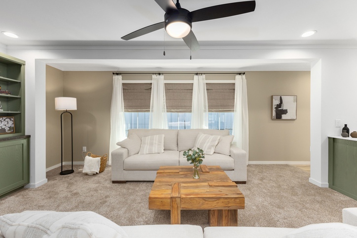 Deercreek Allure 28643E | 3 bedroom, 2 bathroom, 1707 sqft home. Built by Cavco - Shippenville in Shippenville, PA.