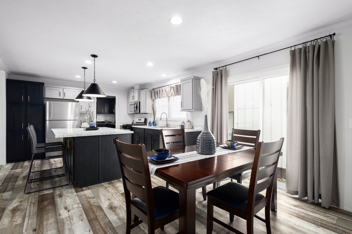 Eastland Concepts 28563E | 3 bedroom, 2 bathroom, 1453 sqft home. Built by Cavco - Shippenville in Shippenville, PA.