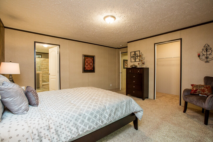 Sandalwood XL 32563F Salem IN