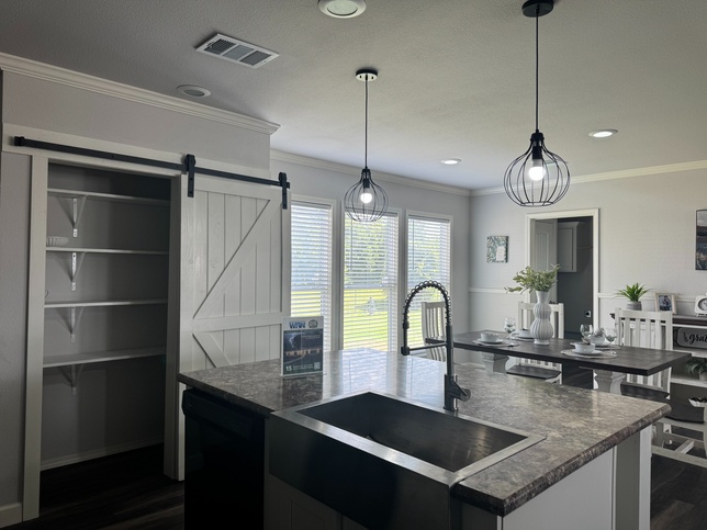 A BEAUTIFUL MAGNOLIA 6356 Gold Medal Series Houston TX