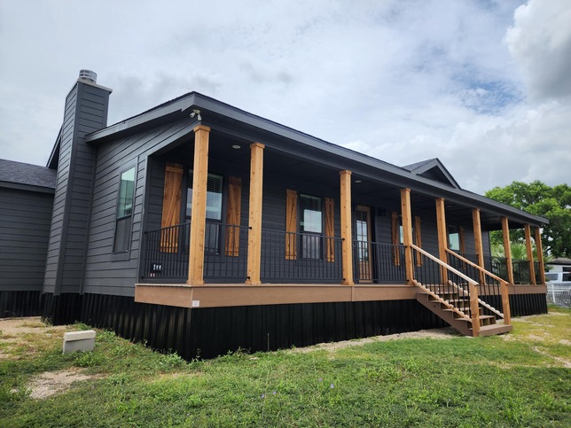 The *FABULOUS* Franklin ~ Elegance meets Efficiency! HUD-507576444-CST-32 San Antonio TX