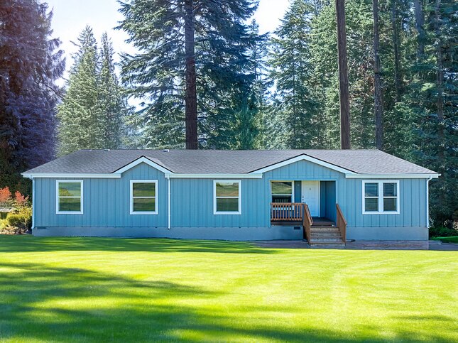 Wingate 40644G | 4 bedroom, 3 bathroom, 2498 sqft home. Built by Cavco - Woodburn in Woodburn, OR.