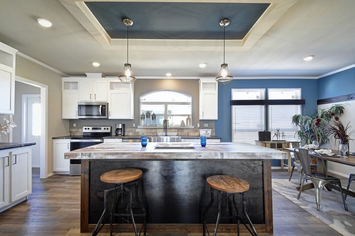 3 bedroom, 2 bathroom, 1612 sqft home. Built by Cavco - Austin in Austin, TX.