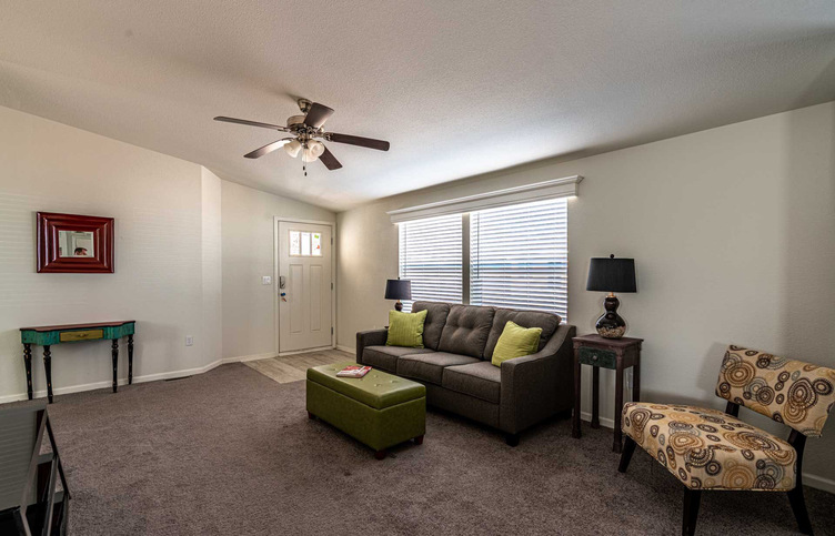 Canyon Lake 28563G | 3 bedroom, 2 bathroom, 1445 sqft home | Built by Cavco - Riverside in Riverside, CA.