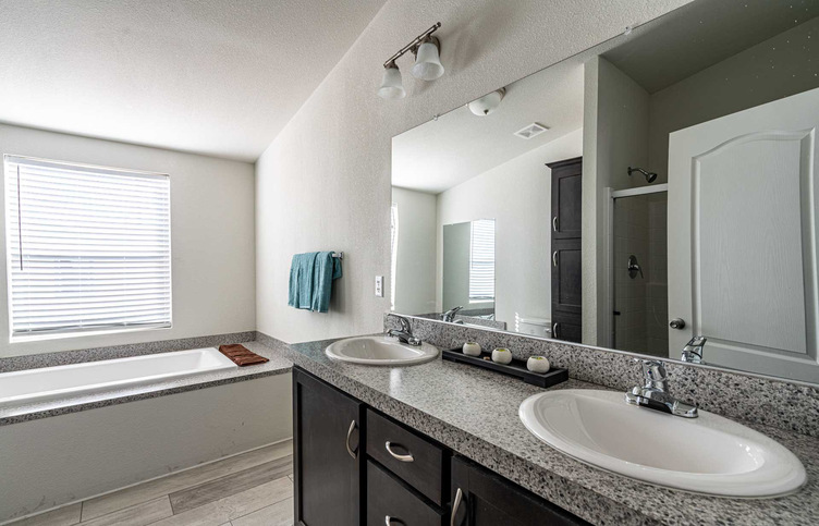 Canyon Lake 28563G | 3 bedroom, 2 bathroom, 1445 sqft home | Built by Cavco - Riverside in Riverside, CA.
