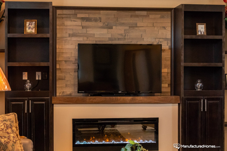 The Mountain Lodge 32763A | 3 bedroom, 2 bathroom, 2315 sqft home | Built by Cavco - Montevideo in Montevideo, MN.