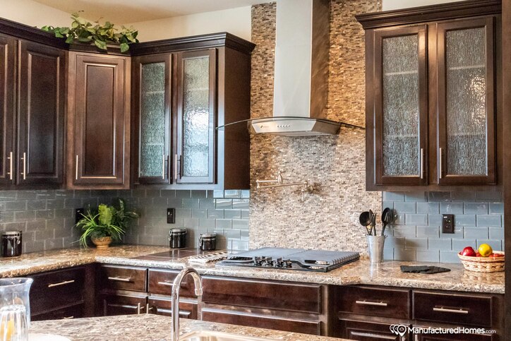 The Mountain Lodge 32763A | 3 bedroom, 2 bathroom, 2315 sqft home | Built by Cavco - Montevideo in Montevideo, MN.