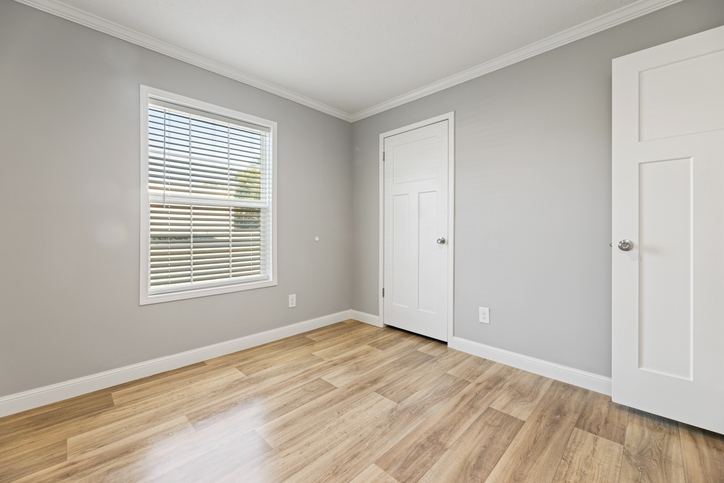 Black line drawing for The Cumberland - First HUD Approved Nationally Available Duplex | Side A: 2 bedroom, 1 bathroom, 1050 sqft | Side B: 2 bedroom, 1 bathroom, 1050 sqft. Double porch