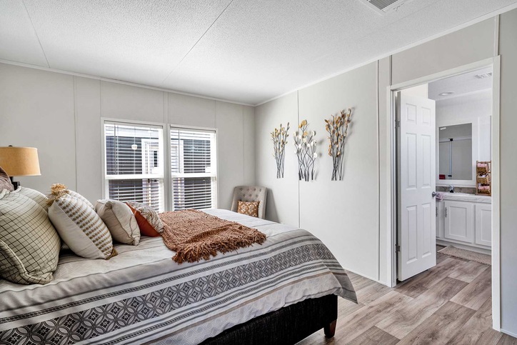 Pinnacle 16763A | 3 bedroom, 2 bathroom, 1178 sqft home | Built by Cavco - Waco in Waco, TX.