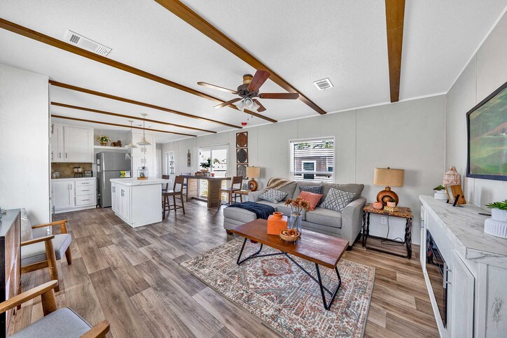 Pinnacle 16763A | 3 bedroom, 2 bathroom, 1178 sqft home | Built by Cavco - Waco in Waco, TX.