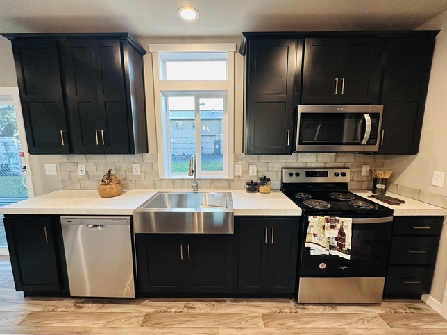 Quartzville 28583F Woodburn OR